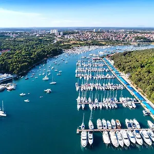 Aparthotel Ribarska Koliba Pula