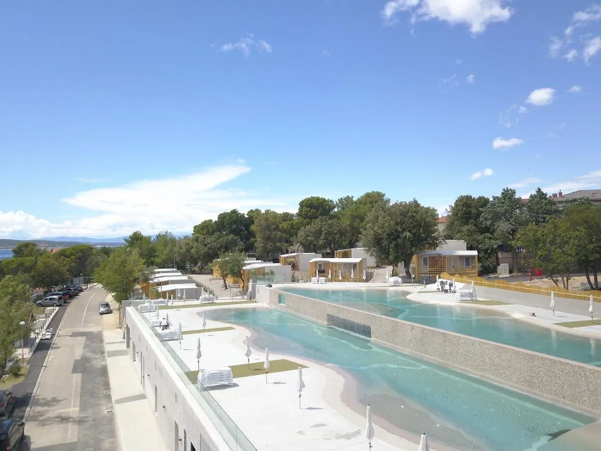 ***  Elements Camping Selce Mobile Homes Kroatië